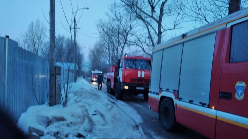 Кровля хостела загорелась в подмосковном Солнечногорске
